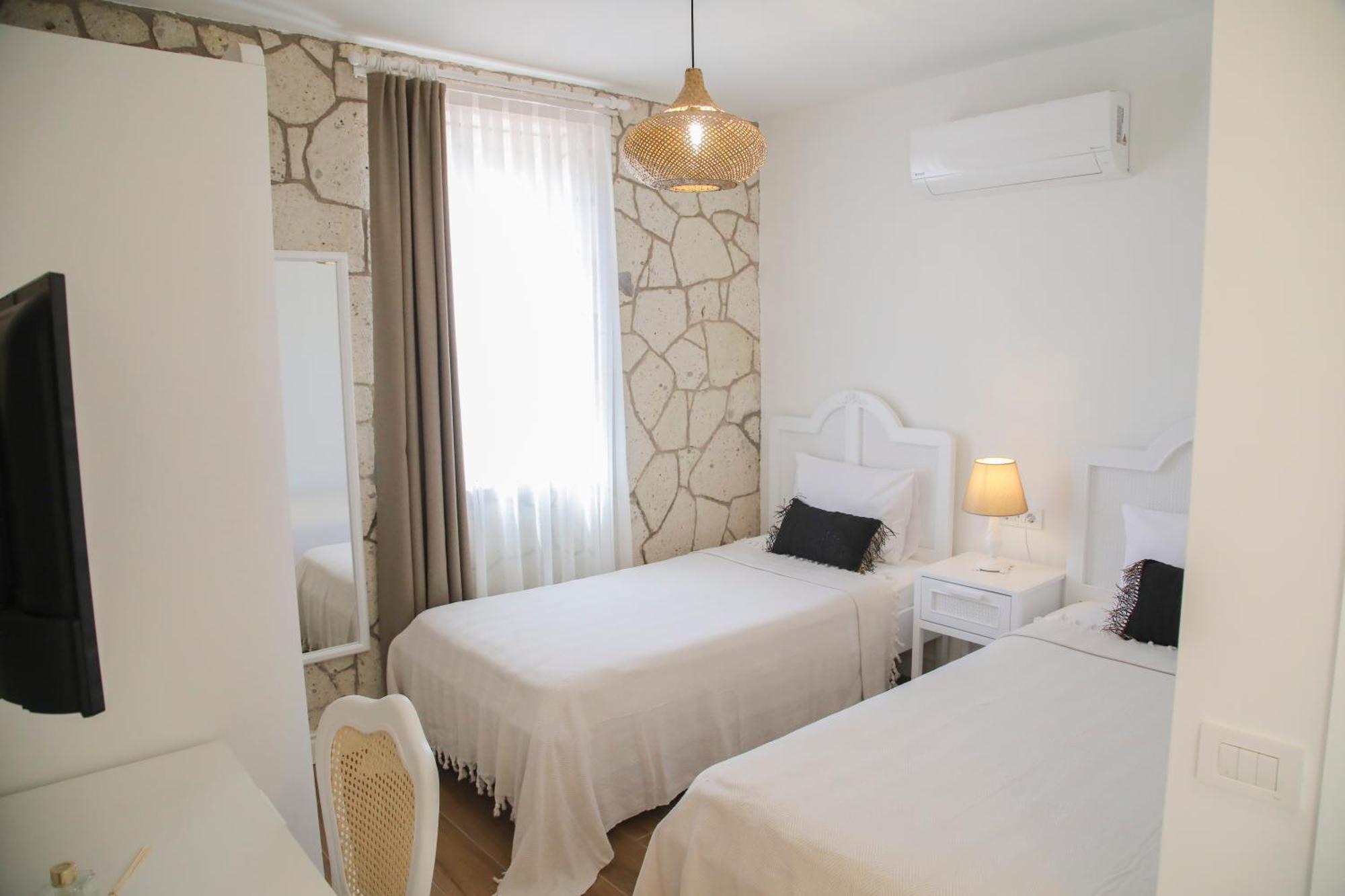 Alacati Balbadem Hotel (Adults Only) Экстерьер фото