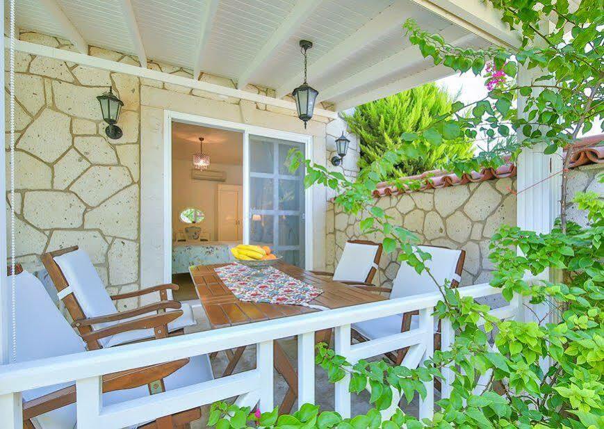 Alacati Balbadem Hotel (Adults Only) Экстерьер фото